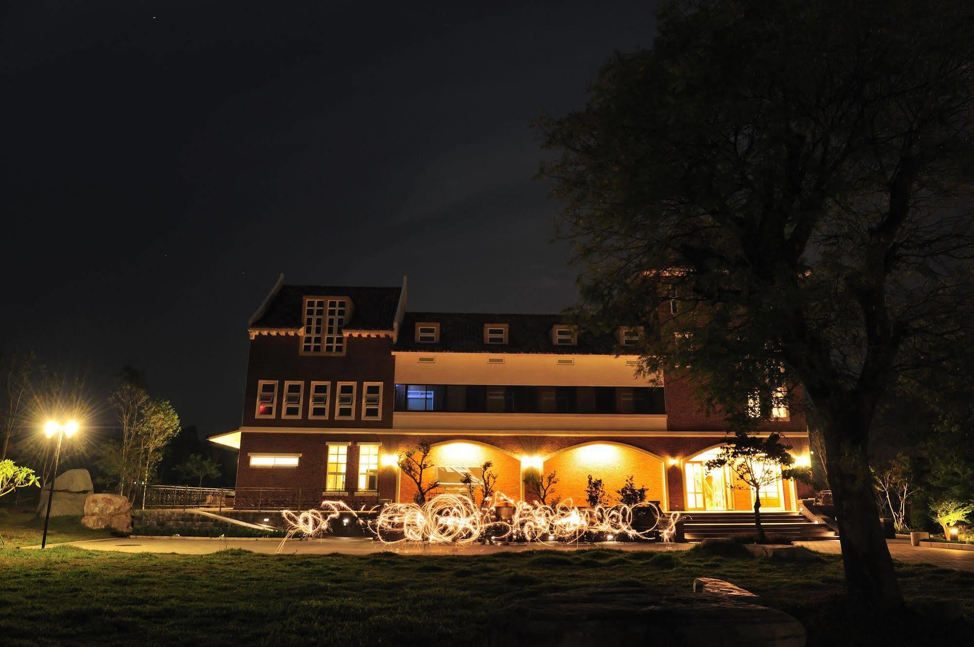 Schokolake Country House Dahu Εξωτερικό φωτογραφία